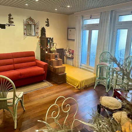 House, Cosy Garden Paris Apartment *