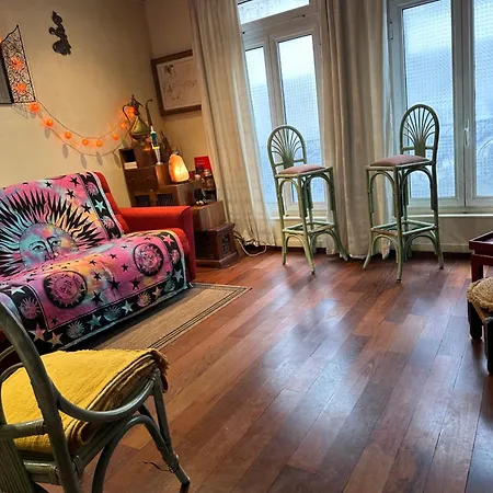 House, Cosy Garden Paris Apartment *